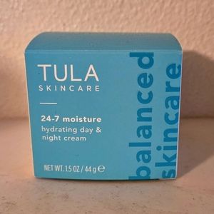 NEW IN BOX - Tula moisture 24/7 day & night hydrating cream